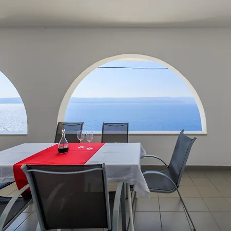 Apartment Deluxe Seaview Kennedy I