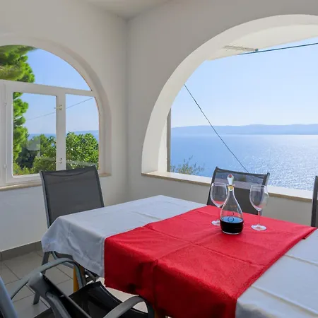Apartment Deluxe Seaview Kennedy I *