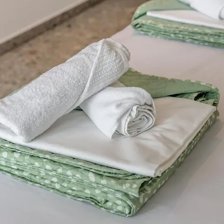 Deluxe Seaview Kennedy I Mimice