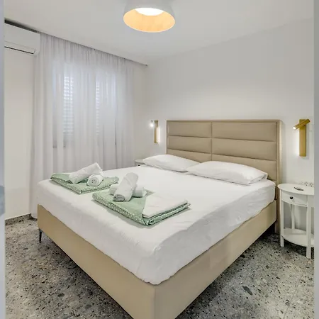 Lägenhet Deluxe Seaview Kennedy I Mimice