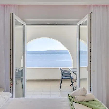Lägenhet Deluxe Seaview Kennedy I